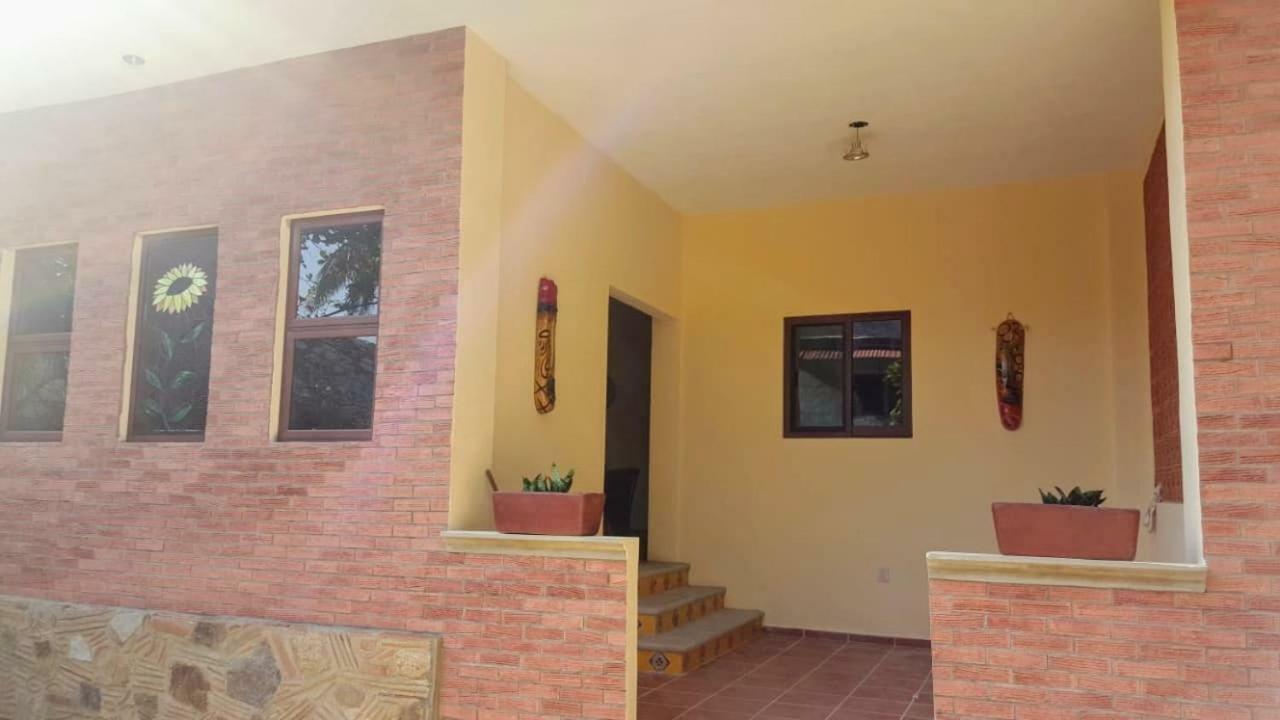 叶莱巴Casa Palmito Cerca De La Playa别墅 外观 照片